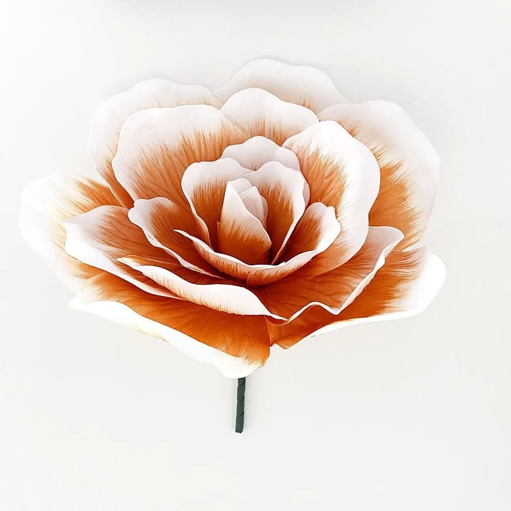 Fleur artificielle en mousse de rose