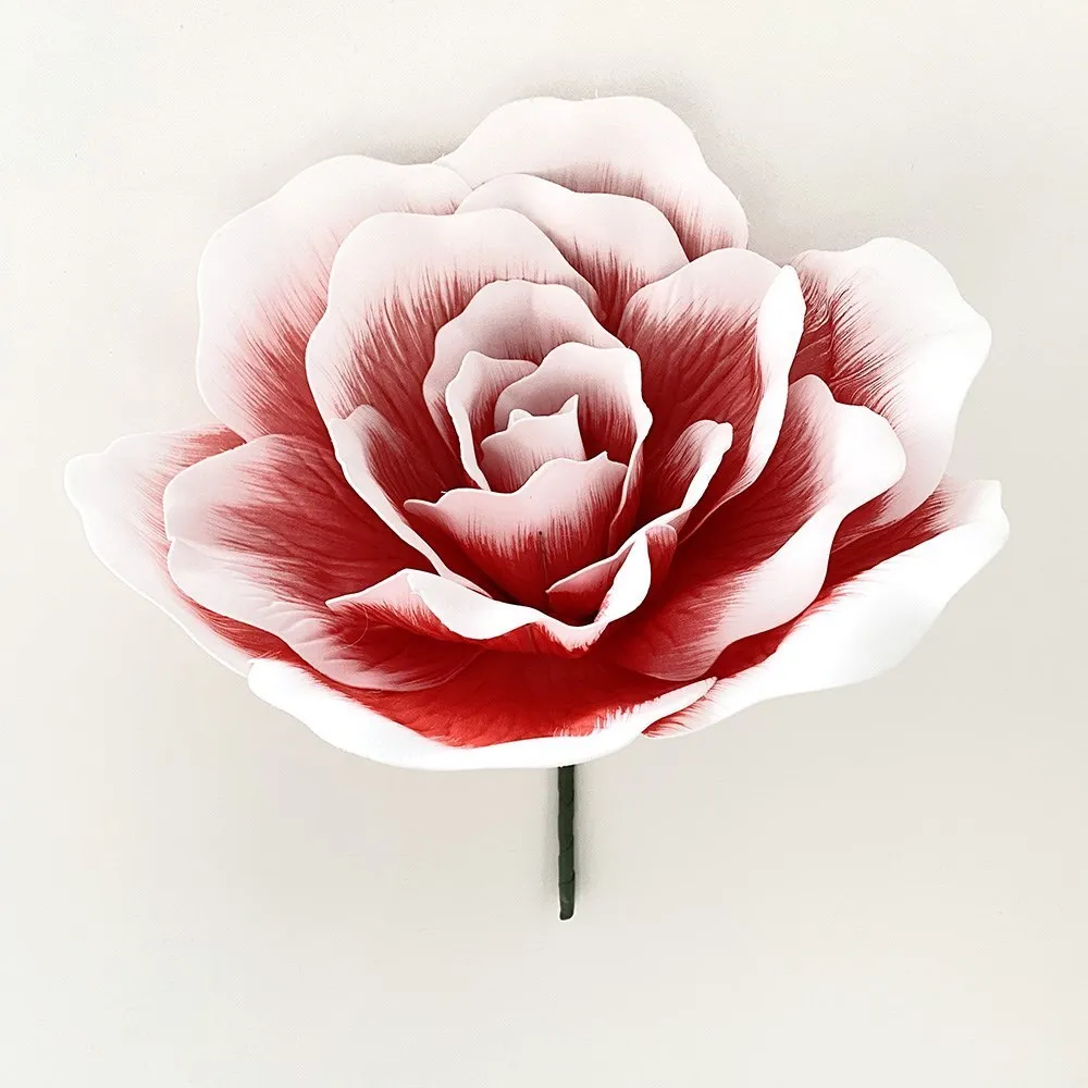 Fleur artificielle en mousse de rose