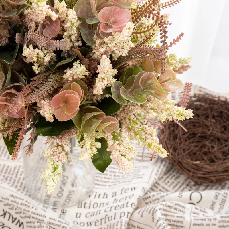 Bouquet de plantes artificielles en mousse d'eucalyptus