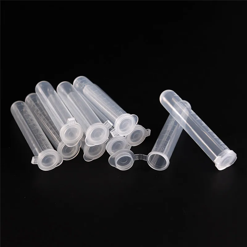 Tube à essai en plastique